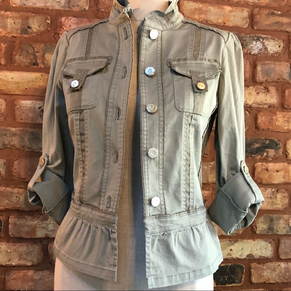 White House Black Market fitted jacket